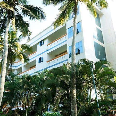 Ocean Bay Ayurvedic Beach Resort Kovalam Εξωτερικό φωτογραφία