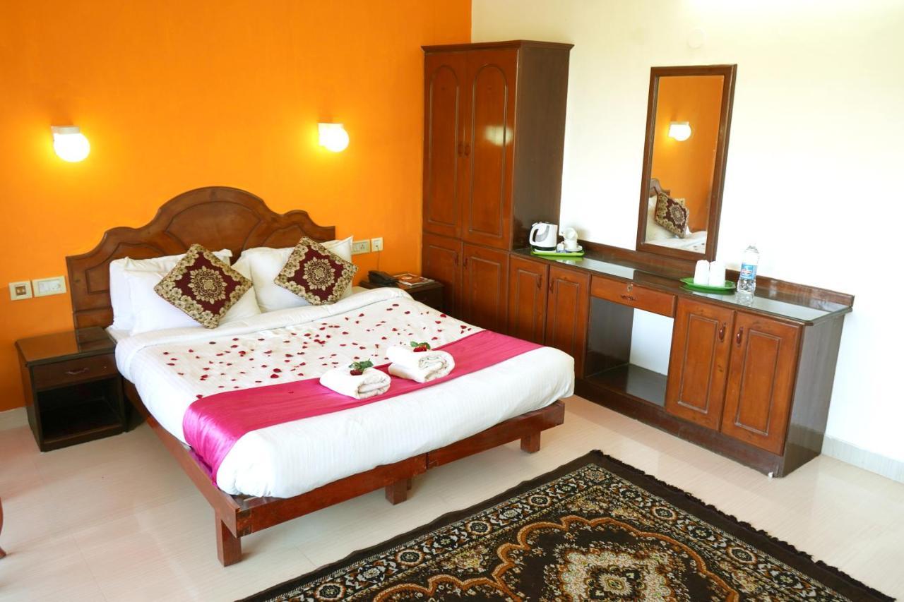Ocean Bay Ayurvedic Beach Resort Kovalam Εξωτερικό φωτογραφία