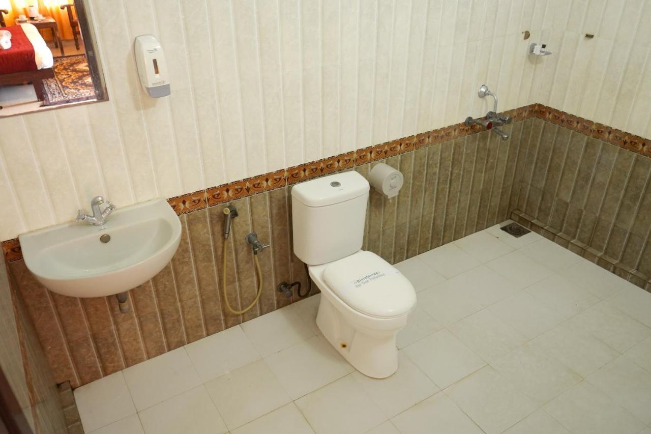 Ocean Bay Ayurvedic Beach Resort Kovalam Εξωτερικό φωτογραφία