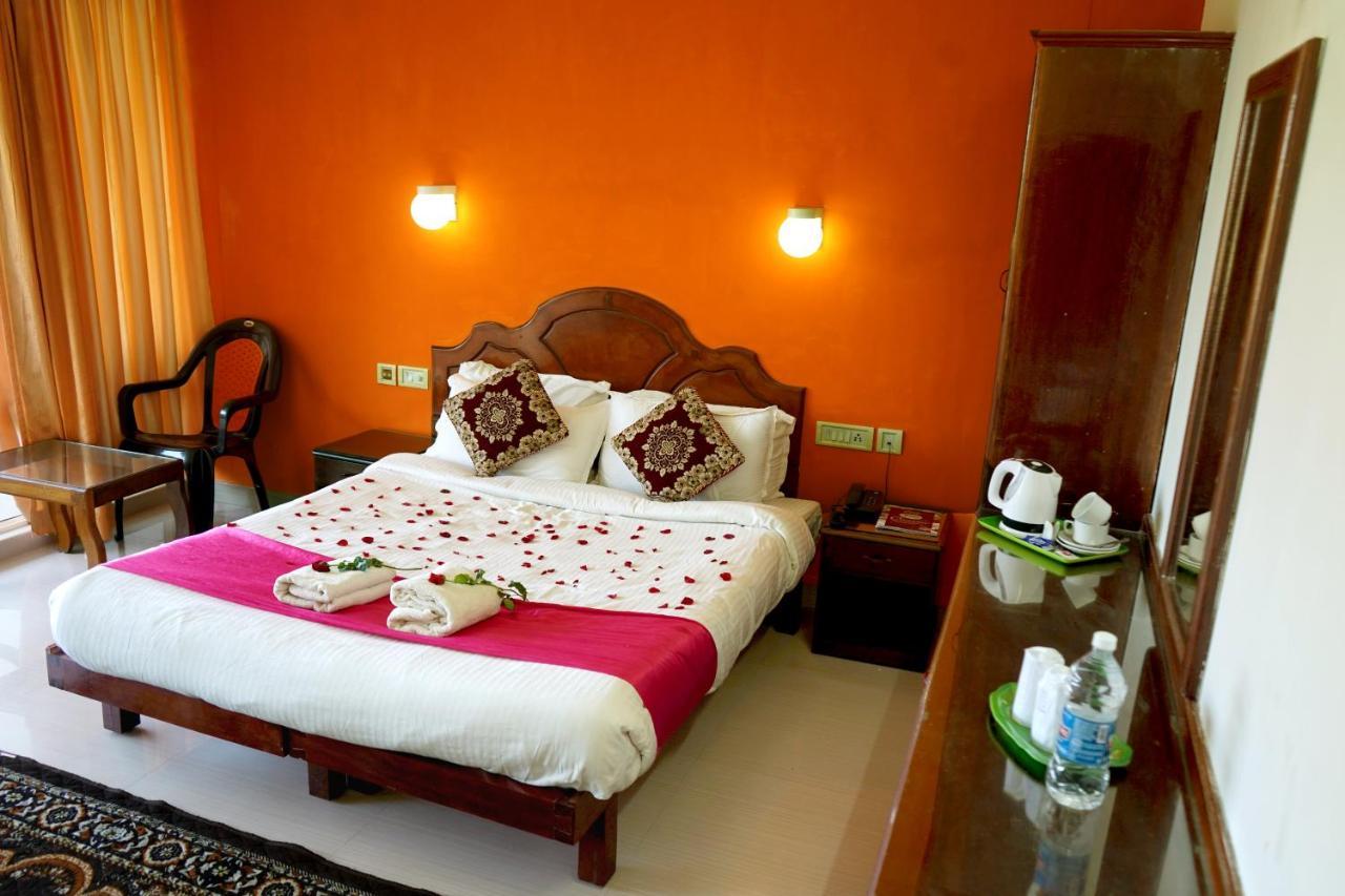 Ocean Bay Ayurvedic Beach Resort Kovalam Εξωτερικό φωτογραφία