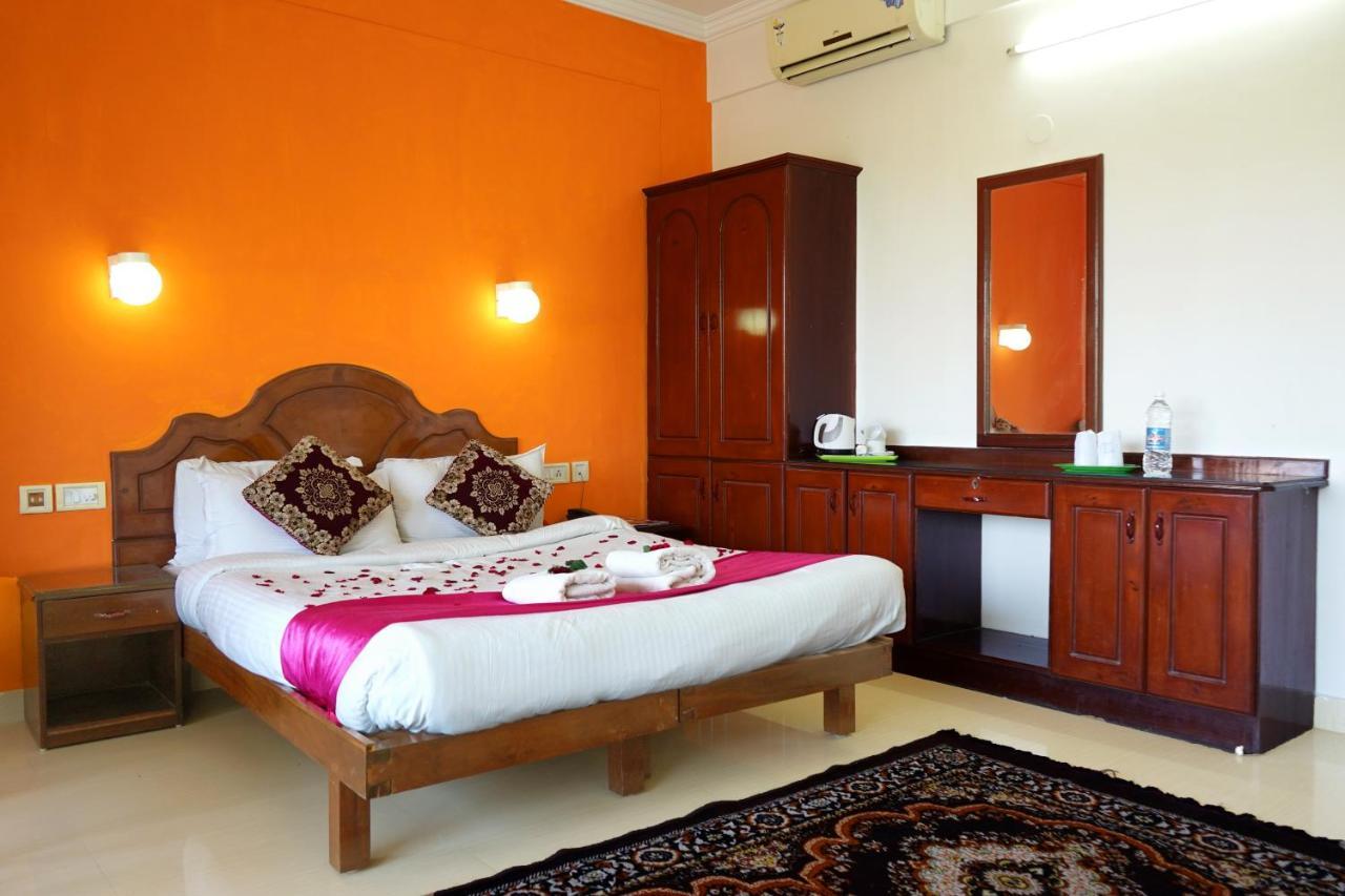 Ocean Bay Ayurvedic Beach Resort Kovalam Εξωτερικό φωτογραφία